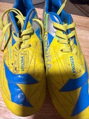 Diadora Kids Verona 2 Yellow and Blue Soccer Shoes